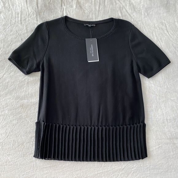 Lafayette 148 Short Sleeve Ruffle Hem Blouse - Picture 1 of 9